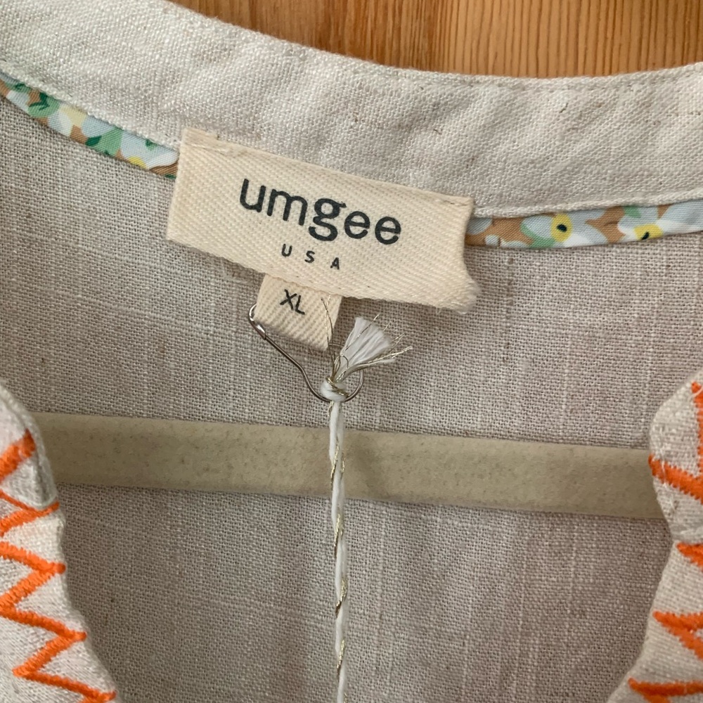 NWT Umgee Cream Embroidered Boho Peasant Top with Orange Green Pink Accents - Picture 2 of 10
